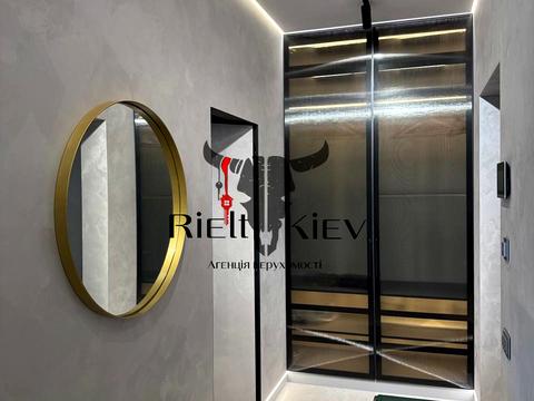 квартира за адресою Трускавецька вул., 8