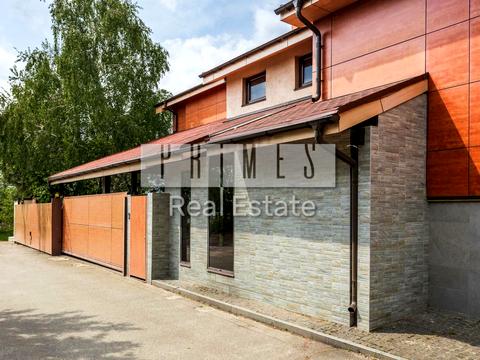 будинок за адресою 126-та Садова вул.