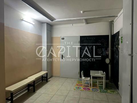 комерційна за адресою Бориса Гмирі вул., 7