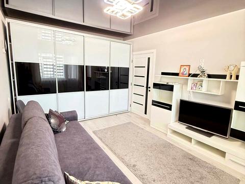 квартира по адресу Великогорная ул., 25