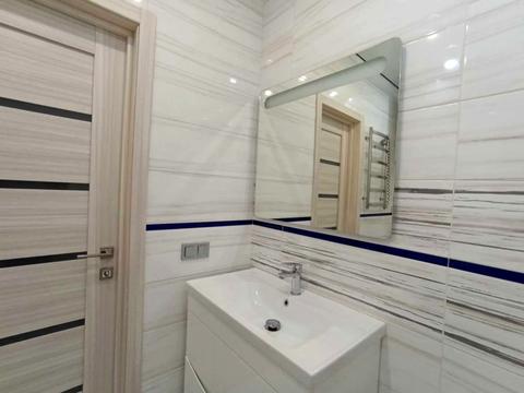 квартира за адресою Київ, Драгоманова вул., 10
