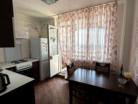 квартира по адресу Червоной Калины просп. (Владимира Маяковского), 68