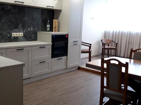 квартира за адресою Микільсько-Слобідська вул., 10