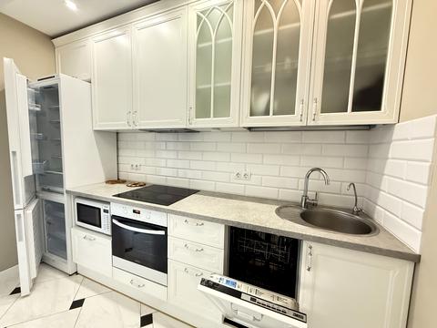 квартира за адресою Регенераторна вул., 4