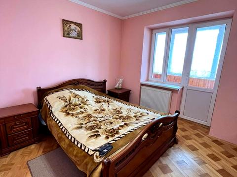 квартира за адресою Ігоря Білозіра вул., 8а