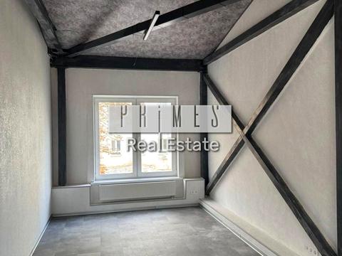 комерційна за адресою Івана Франка вул., 26