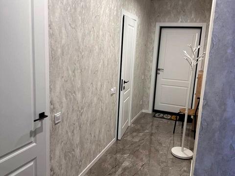 квартира за адресою Космічна вул., 5