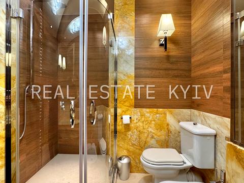 квартира по адресу Раисы Окипной ул., 18