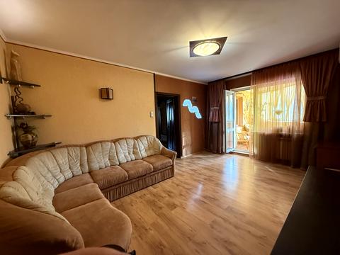 квартира за адресою Ревуцького вул., 18