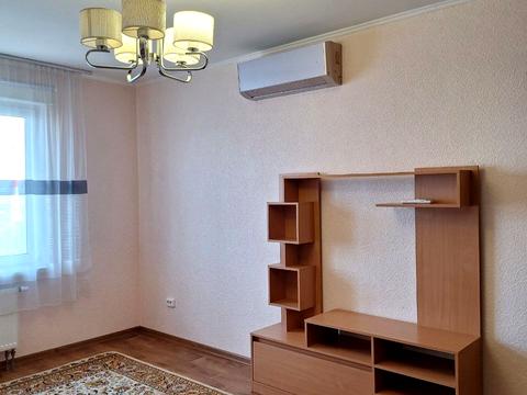 квартира за адресою Ревуцького вул., 54