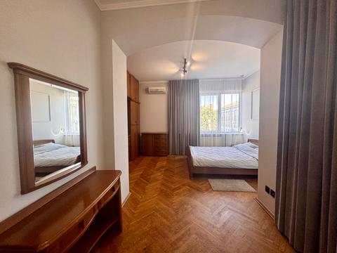 квартира за адресою Миколи Оводова вул. (Козицького), 28