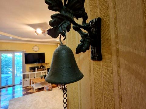 дом по адресу грушевського, 20