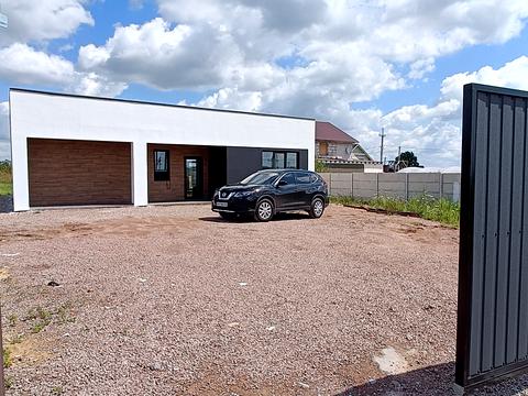 дом по адресу Шкільна, 7