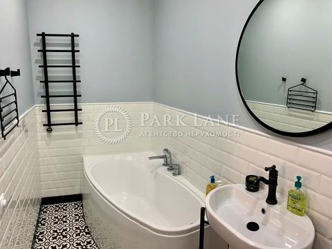 квартира за адресою Андрія Верхогляда вул. (Михайла Драгомирова), 15-А