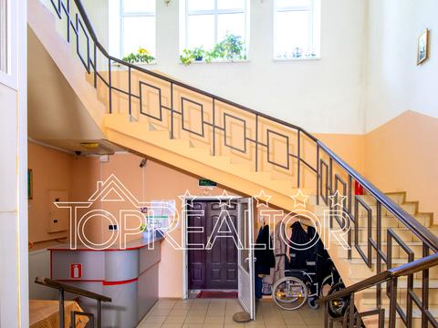 коммерческая по адресу Москалёвская ул. (Октябрьской Революции), 106