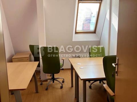 коммерческая по адресу Владимирская ул., 37