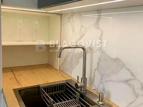квартира за адресою Дніпровська набережна вул., 20-А