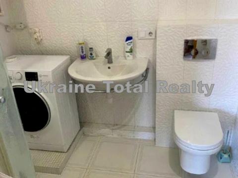 квартира за адресою Січова вул., 21