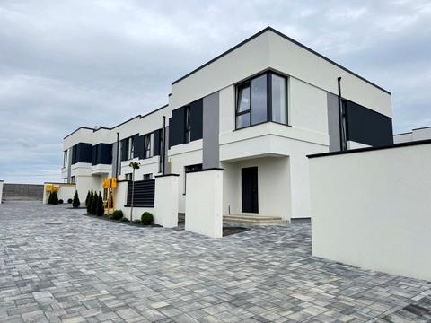 будинок за адресою Сергія Голубєва
