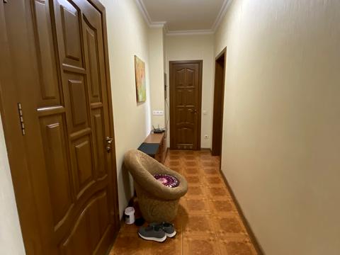 квартира за адресою Раїси Окіпної вул., 8