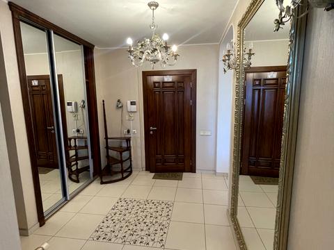 квартира за адресою Феодосійська вул., 10