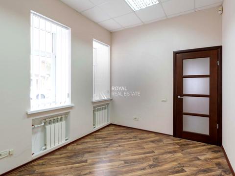 комерційна за адресою Олеся Гончара вул., 84