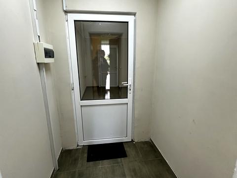 комерційна за адресою Сергія Москаленка вул. (Красовського), 49