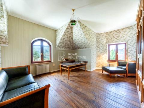 будинок за адресою Заповідна