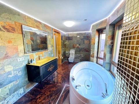 будинок за адресою с. Лісники, Гайова вул.