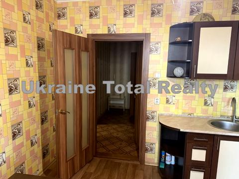 квартира за адресою Милославська вул., 16