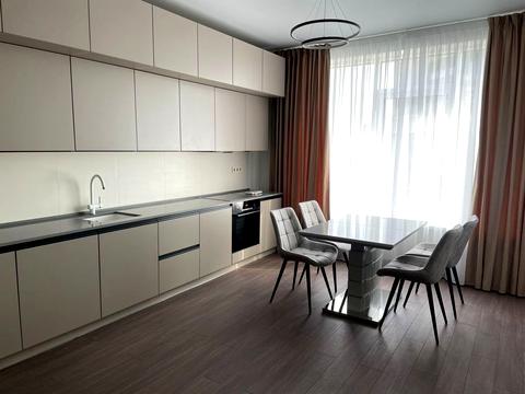 квартира за адресою Буслівська вул., 12