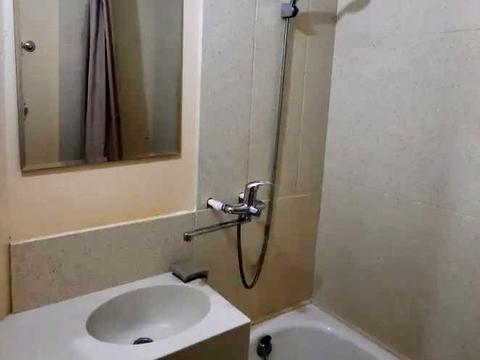 квартира за адресою Київ, Анни Ахматової вул., 39-Б