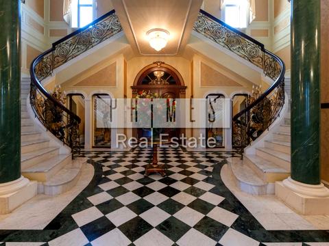 будинок за адресою смт. Козин, Столичне шосе