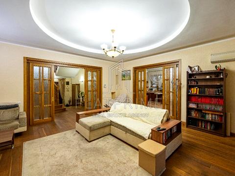 будинок за адресою с. Гнідин, Дачна, 8