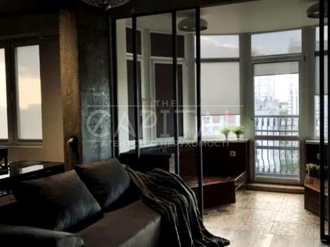 квартира по адресу Вячеслава Черновола ул., 27