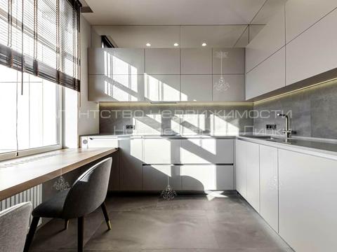 квартира за адресою Андрія Верхогляда вул. (Михайла Драгомирова), 15-Б