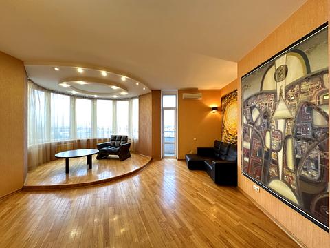 квартира по адресу Молдовская ул. (Молдавская), 2