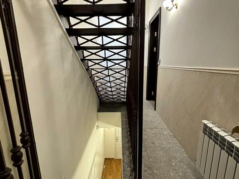 комерційна за адресою Паторжинського вул., 23