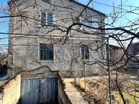 будинок за адресою Центральна вул.