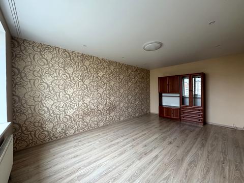 квартира за адресою Панаса Мирного вул., 18-Б