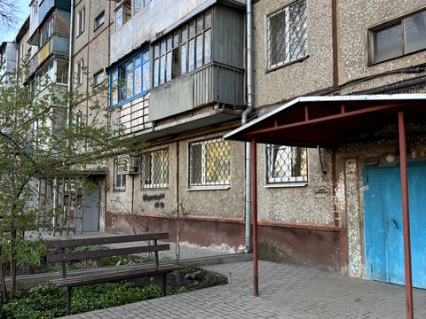 квартира за адресою Металургів вул., 4