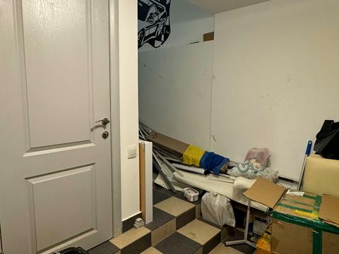 комерційна за адресою Зодчих вул., 40