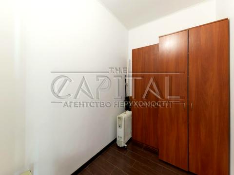 коммерческая по адресу Кловский спуск, 7a