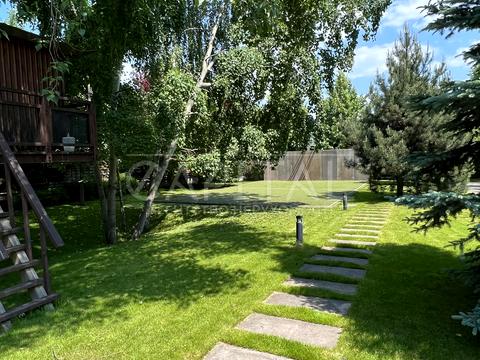 будинок за адресою Зоряний провулок