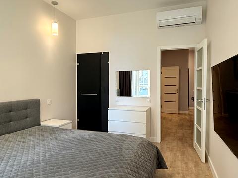квартира за адресою Італійський бульв., 1в