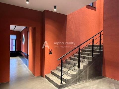 комерційна за адресою Набережно-Рибальська дорога вул., 27