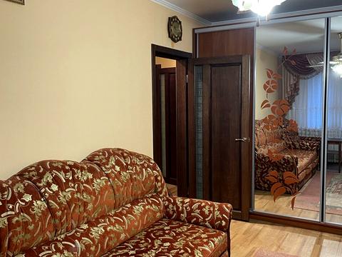 квартира за адресою Милославська вул., 12