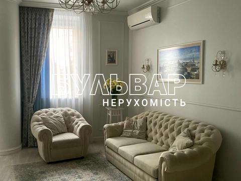 квартира по адресу Гвардейцев-Широнинцев ул., 33