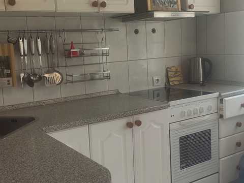 квартира за адресою Каштанова вул., 12-Б