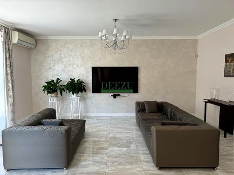 будинок за адресою смт. Козин, Миру вул.